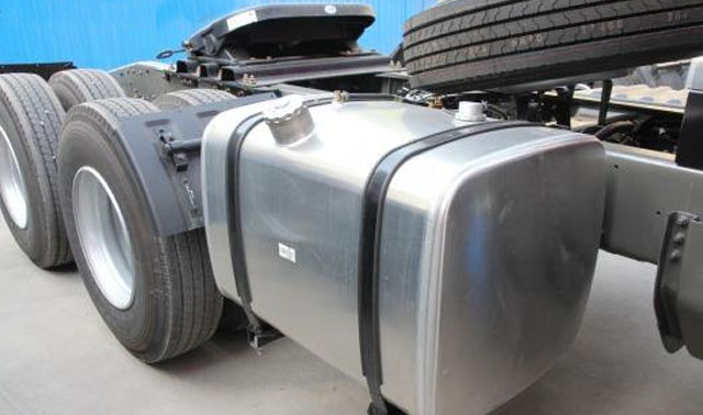 耐腐蝕防生銹，明泰鋁業(yè)精益品質(zhì)5系油箱料鋁板